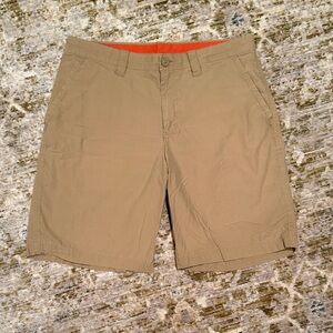Columbia Khaki Casual Lightweight Shorts W32” L10” Excellent Condition!